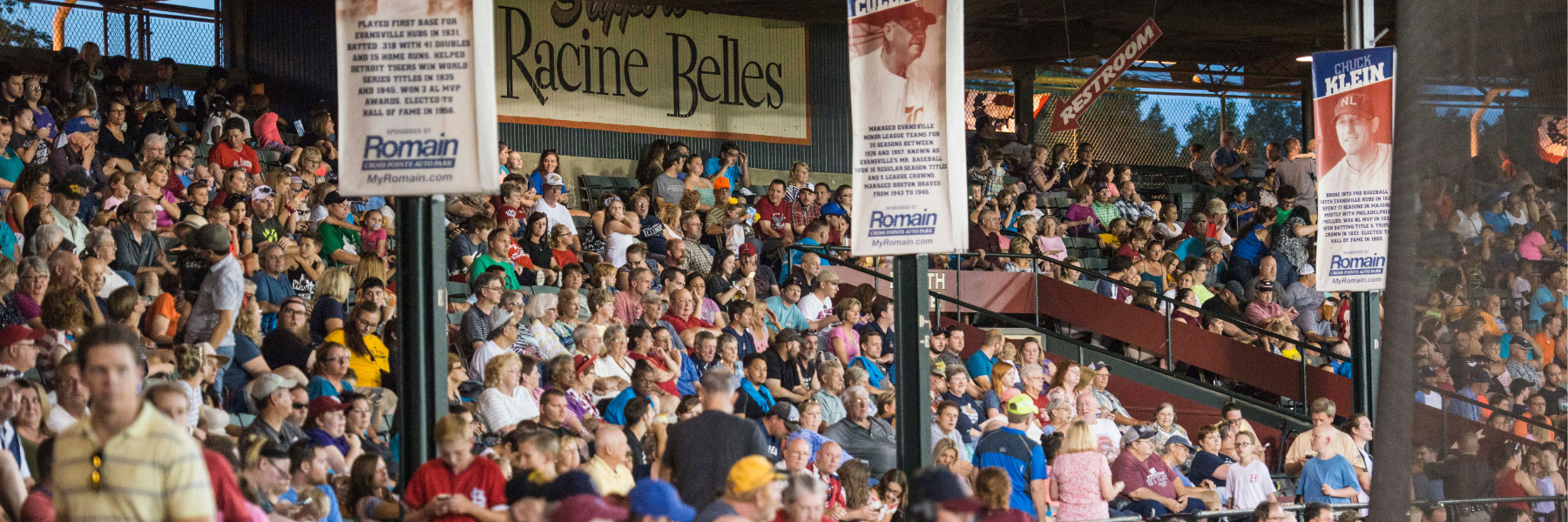 Evansville Indiana E Night at the Otters e is for everyone